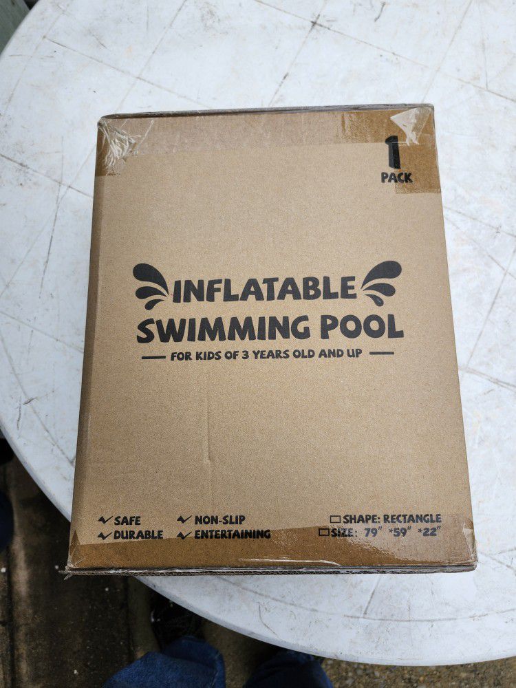 Inflatable Kids Swimming Pool 79" X59" X22" New