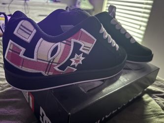 DC Court Graffik Shoes Size 5.5 Women’s