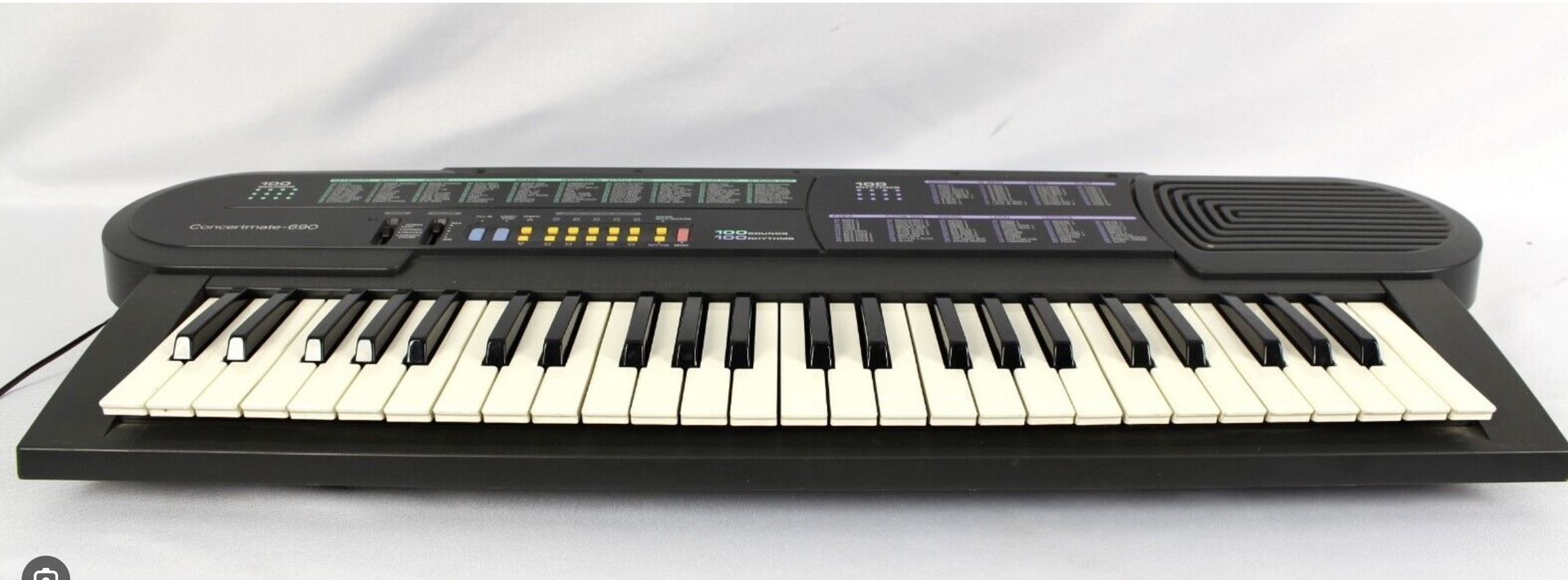 Concertmate 690 keyboard