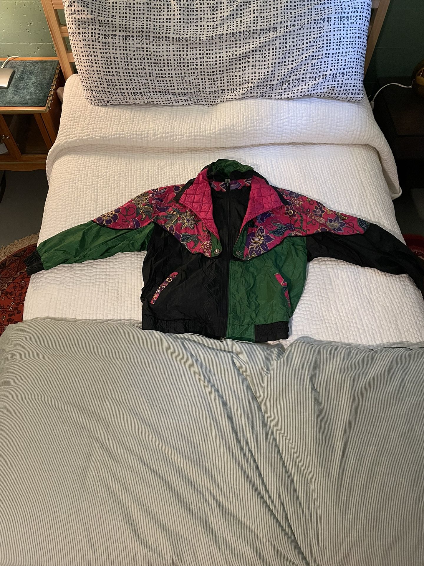 9 Windbreakers Package Deal!!