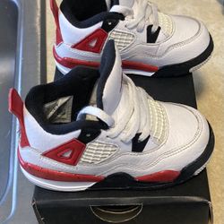 Jordan 4 Retros (size 7c)