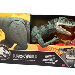Jurassic World Total Super Colossal 36" Atrociraptor Pack 4 Small Dinosaurs