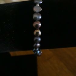 Dyed Peacock Fresh Water Pearl Stretch Bracelet.