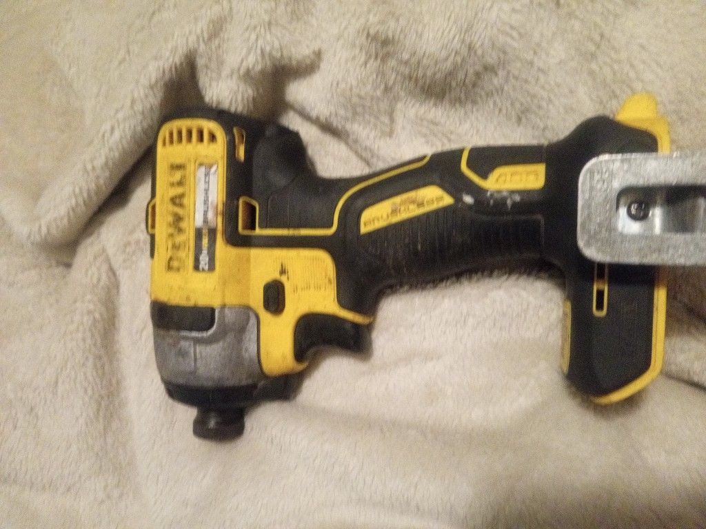 Call DCF 787. 1/4 In Impact Used , Good Working Tool $40