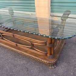 Gorgeous Coffee Table W Storage Space Delivery Service Available! 🚚