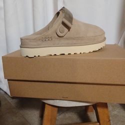 UGG GOLDENSTAR CLOG
