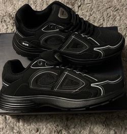 Dior B30 “Black”