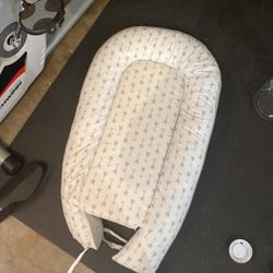 Infant Lounger Portable Bed