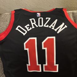 Men’s Large Chicago Bulls Jersey 