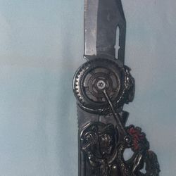 Knife