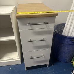 FLOOR CABINET/ Kitchen 