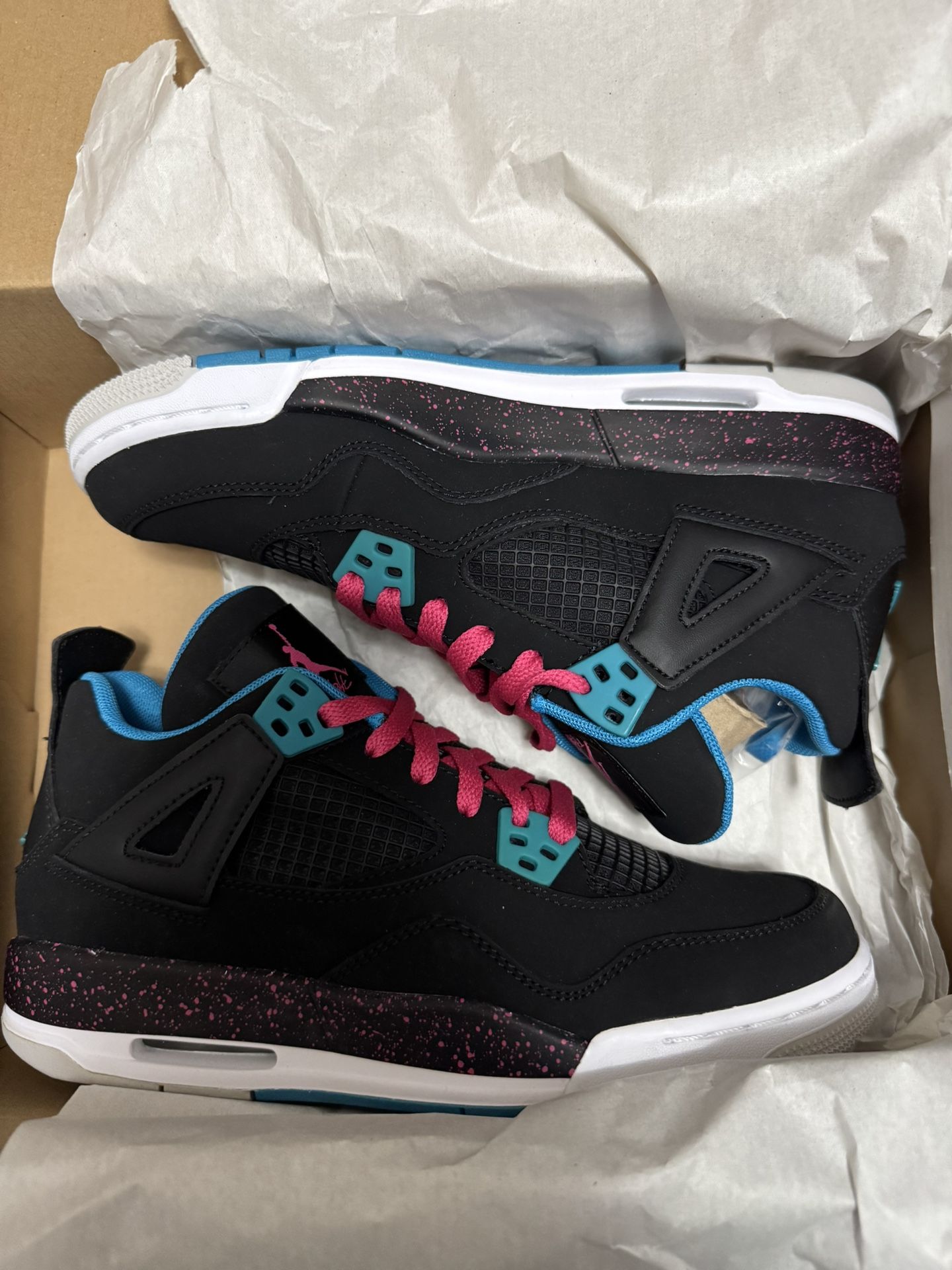 girls air jordan 4 retro size 6Y