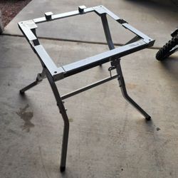 Bosch GTA500 Folding Stand for 10-Inch Portable Jobsite Table Saw