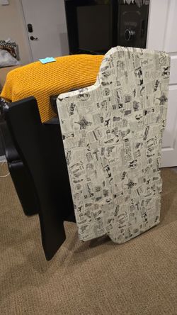 Airlift by Seville Classics dual screen desk riser