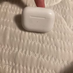 airpod pro charging case