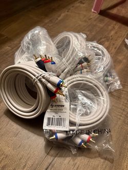 Steren 5-RCA Component Video/Audio Cables – Lot