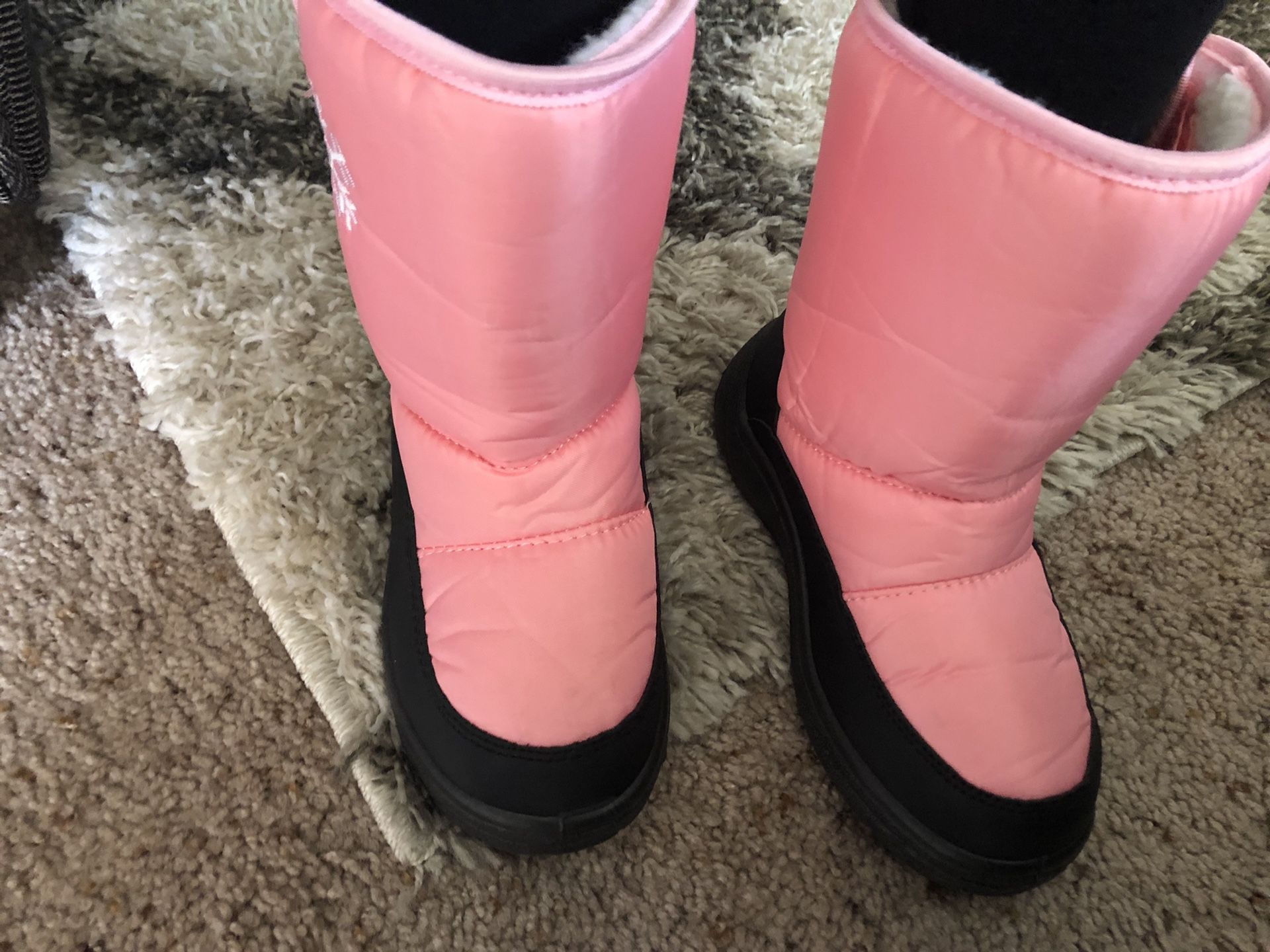 Girls kids snow boots size 12