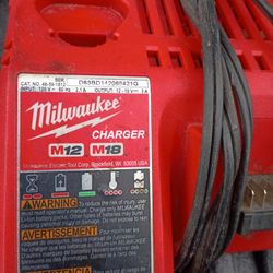 Milwaukee Battery Charger