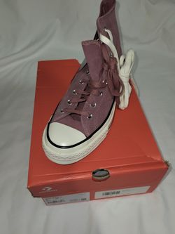 Converse size 8