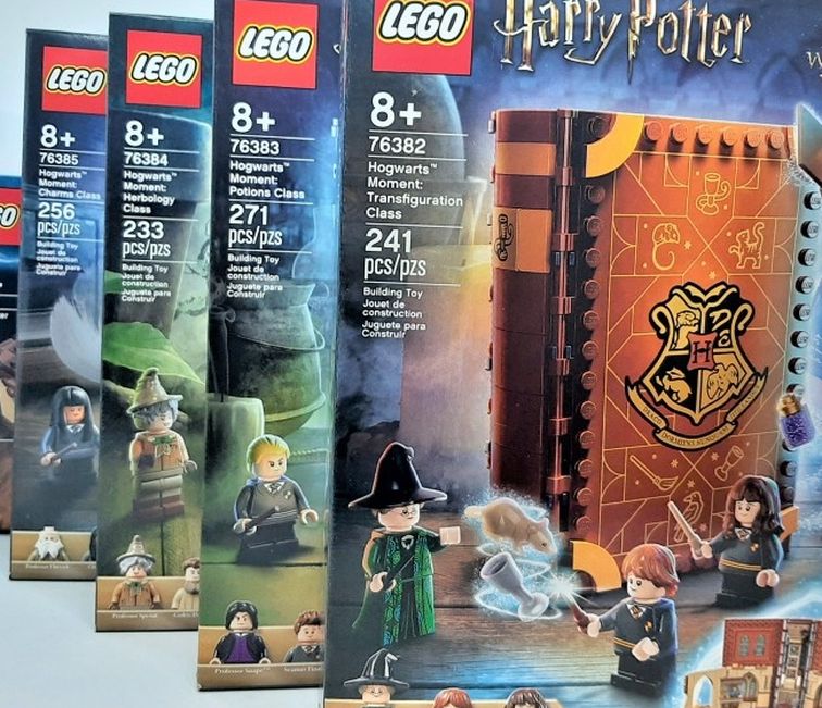 Lego Harry Potter Hogwarts Moments Lot of 4 plus The Monster Book of Monsters