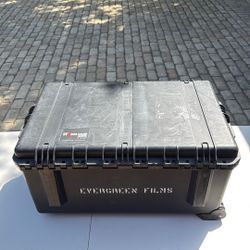 Pelican Storm Case iM2950 Rolling Hard Case – Watertight & Durable