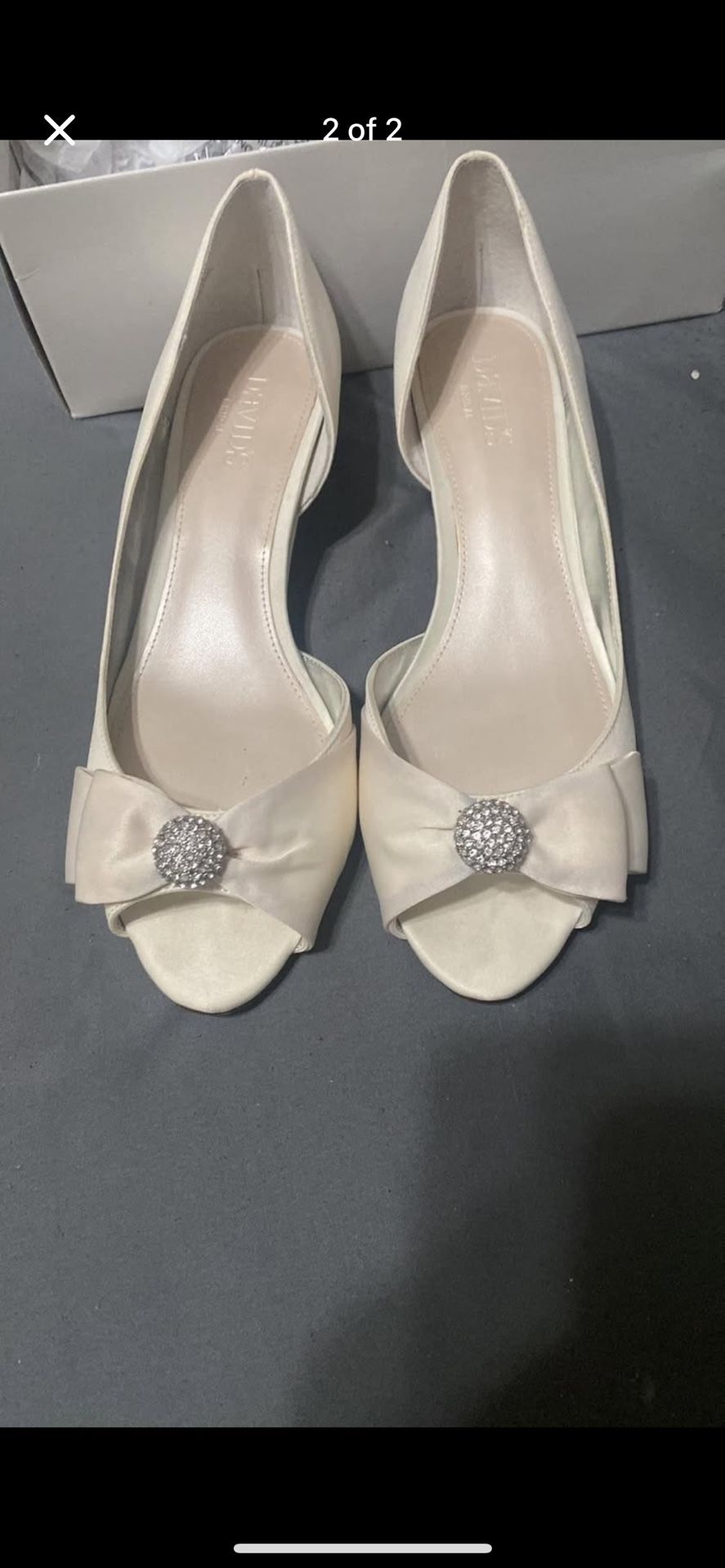 Plus Size Wedding Dress And Size 9 Shoes