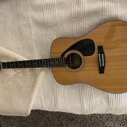 Yamaha Guitar