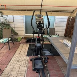 Schwinn 470 elliptical machine 