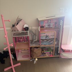 Doll House And Purse Stand 
