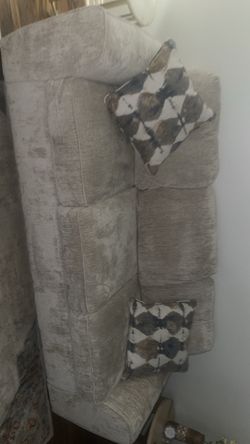 Sofa & loveseat