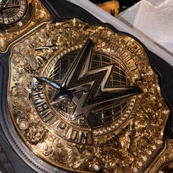 WWE World Heavyweight Title
