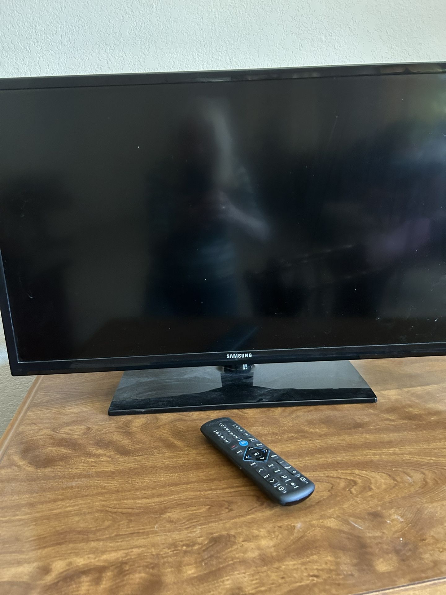 Samsung 32 inch TV