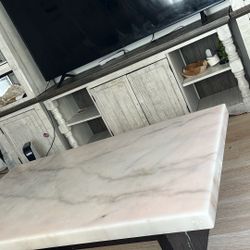 Marvel Coffee Table Asking 250 