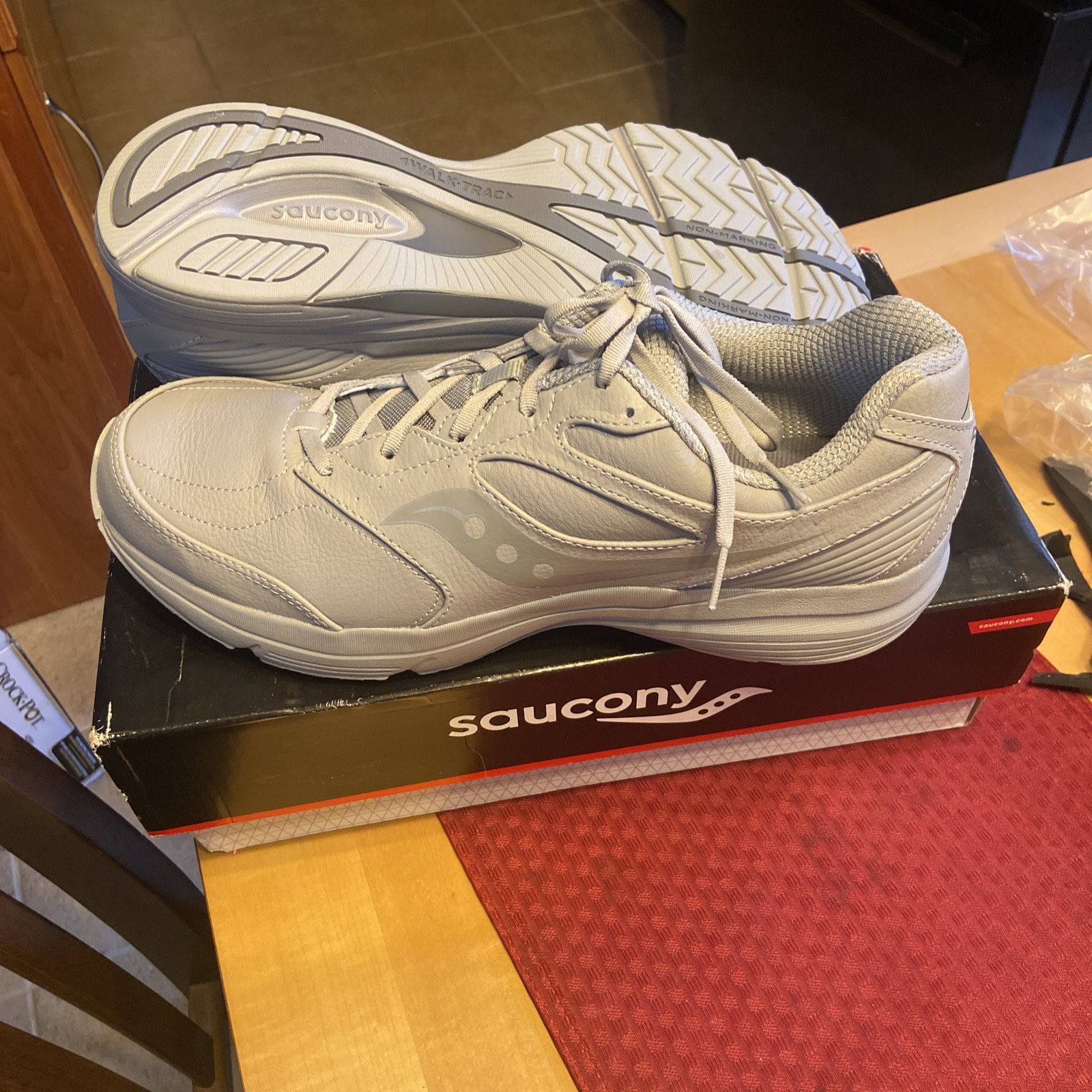 Saucony Footwear Saucony Integrity Walker Reviews Women's