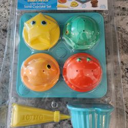 Melissa and Doug sand toys