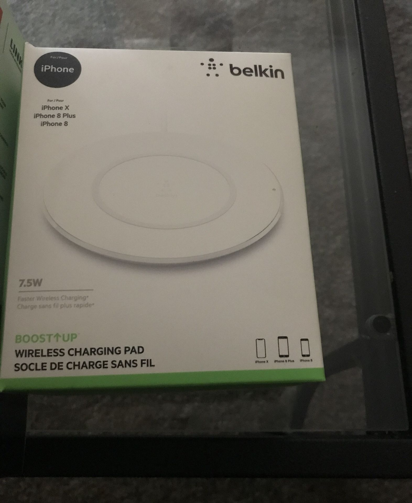 Wireless charging pad