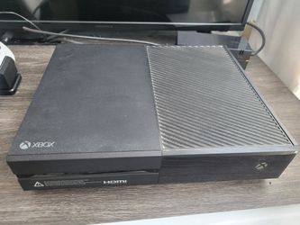 XBOX ONE WITH ALL CABLES