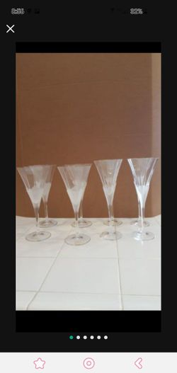 Oscar de la Renta champagne flutes drinking glasses