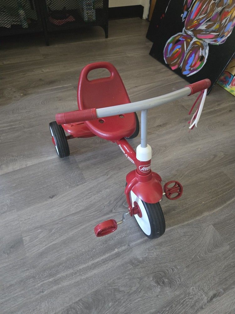 Tricycle