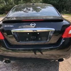 Leather Seats Nissan Maxima 2009