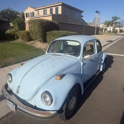1972 VW Super Beetle