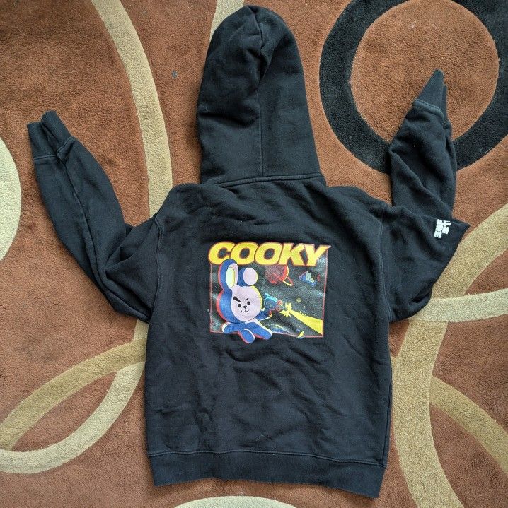 Rare BT21 BTS Space COOKY Zip Up Sweatshirt Size XL K-Pop