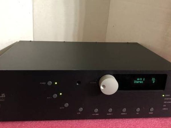 ACURUS By MONDIAL ACT 3 PREAMP PROCESSOR WITH CABLES . MADE IN USA