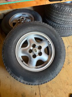 1(contact info removed) Land Rover Discovery II 16” Alloy Wheels with Tires – Used