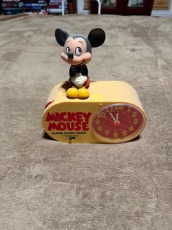 Vintage Disney Mickey Mouse clock