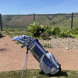 Women’s Right Handed Golf Club Set 