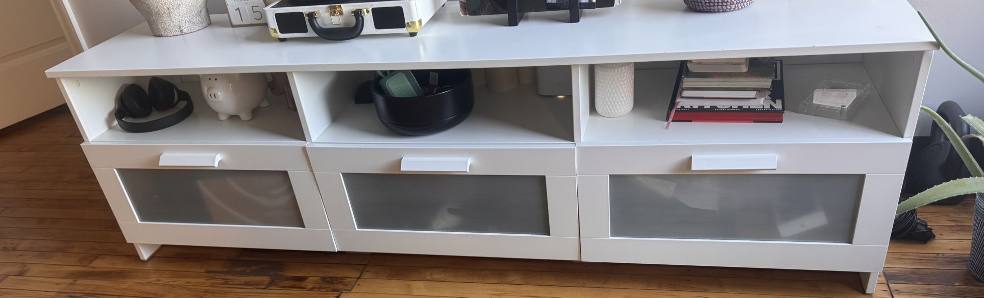 White TV Stand - Like New