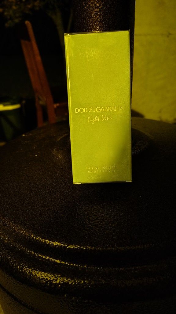 Dolce & Gabbana Light Blue