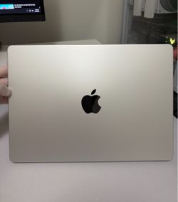 2026 14-inch M5 MacBook Pro Silver [512GB SSD / 16 GB RAM]