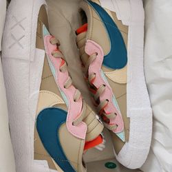 Nike Blazer Low Sacai x Kaws "Reed" 11